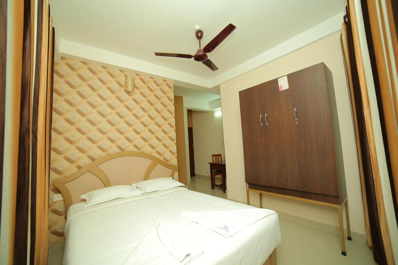 Hotel Falcon Thiruvananthapuram Exterior foto
